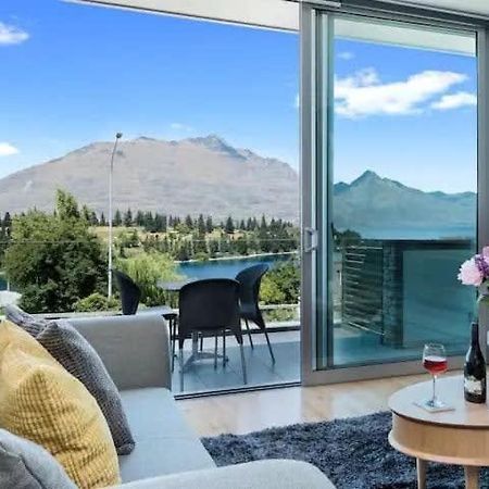 Luxury Lakeview 2 Bedroom Apartment Квинстаун Экстерьер фото